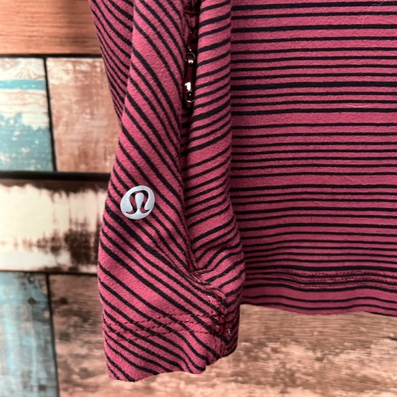 Lululemon long sleeve running shirt - Picture 3 of 3